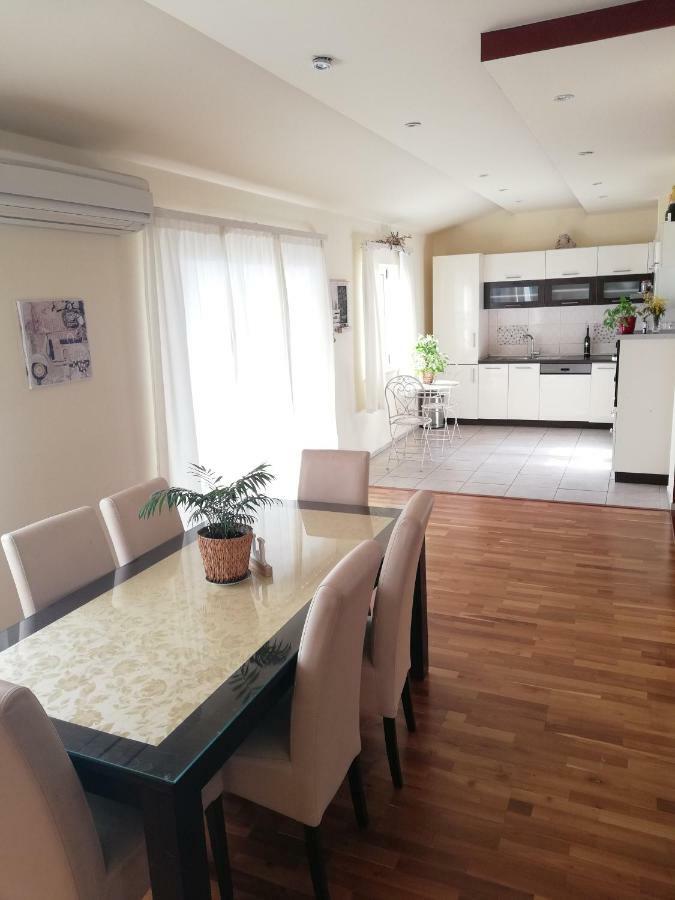 Apartment Bluebay Dugi Rat Zewnętrze zdjęcie
